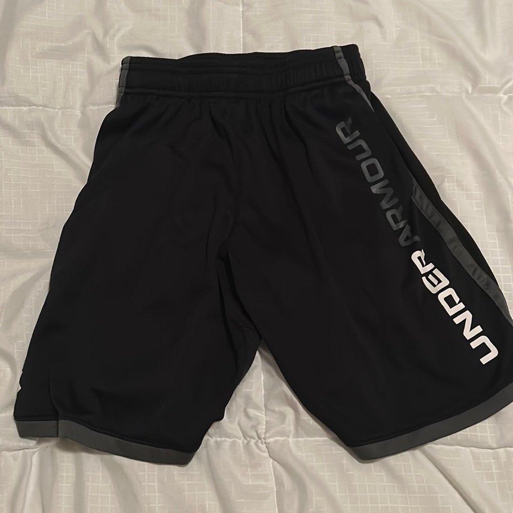 Under Armour shorts, Black/Grey, Youth MD